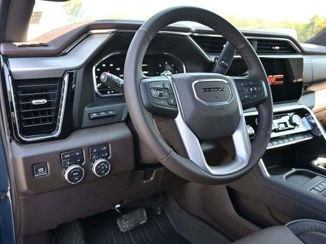 2025 GMC Sierra 2500HD 4WD Crew Cab Standard Bed Denali