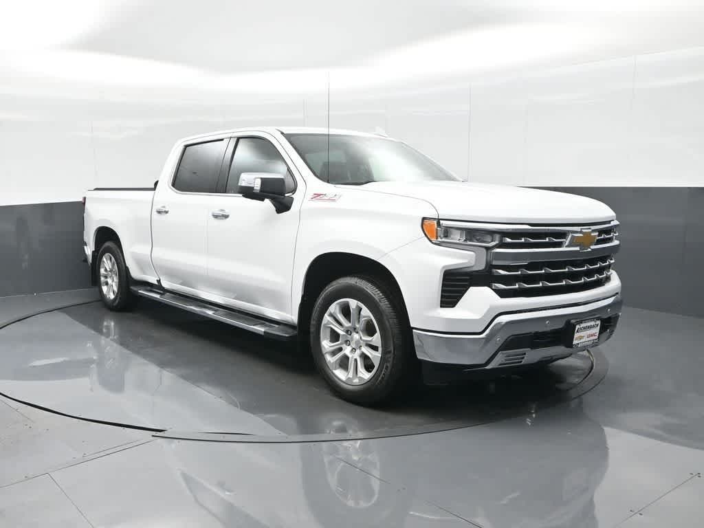 2023 Chevrolet Silverado 1500 4WD Crew Cab Standard Bed LTZ