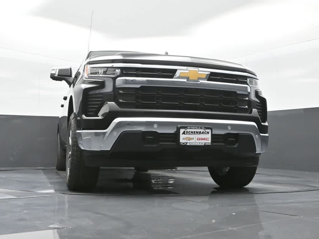 2026 Chevrolet Silverado 1500 4WD Crew Cab Standard Bed LT