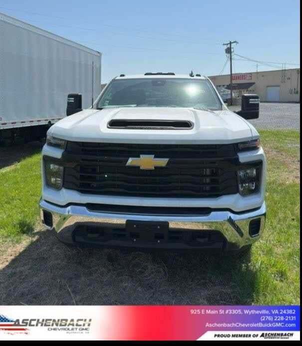 2024 Chevrolet Silverado 2500HD 4WD Crew Cab Long Bed Work Truck