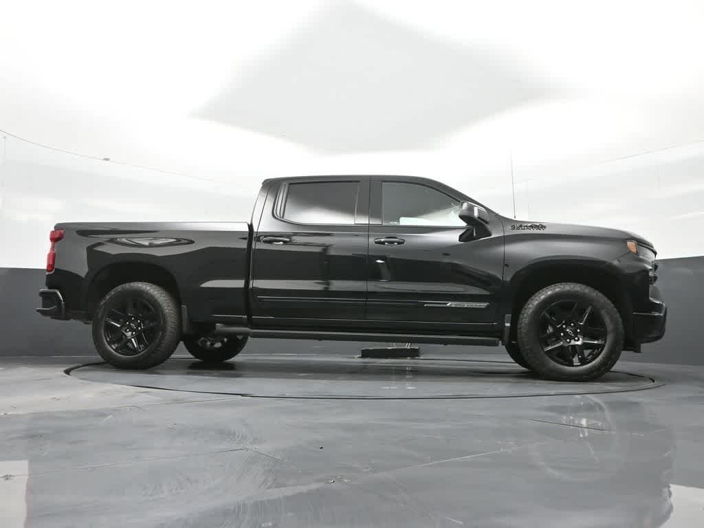2025 Chevrolet Silverado 1500 4WD Crew Cab Standard Bed High Country