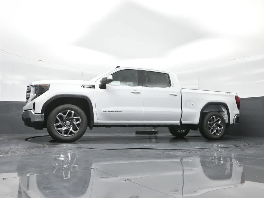 2025 GMC Sierra 1500 4WD Crew Cab Standard Box SLE