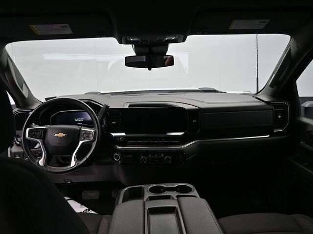 2024 Chevrolet Silverado 2500HD 4WD Crew Cab Standard Bed LT