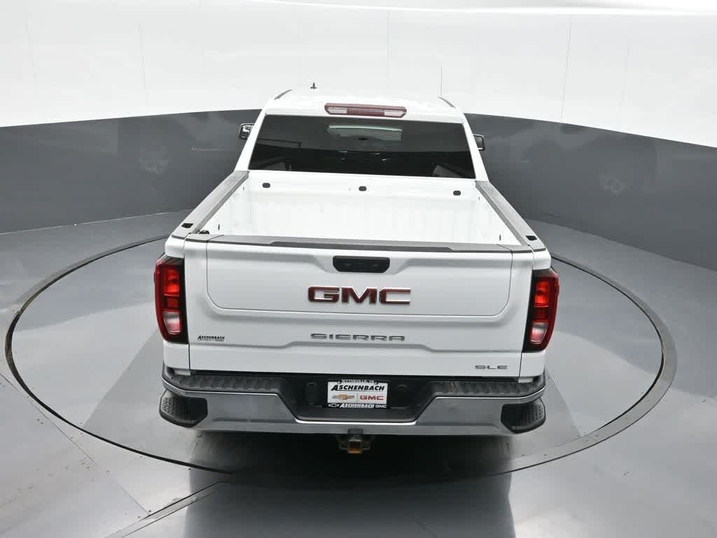 2023 GMC Sierra 1500 4WD Crew Cab Short Box SLE