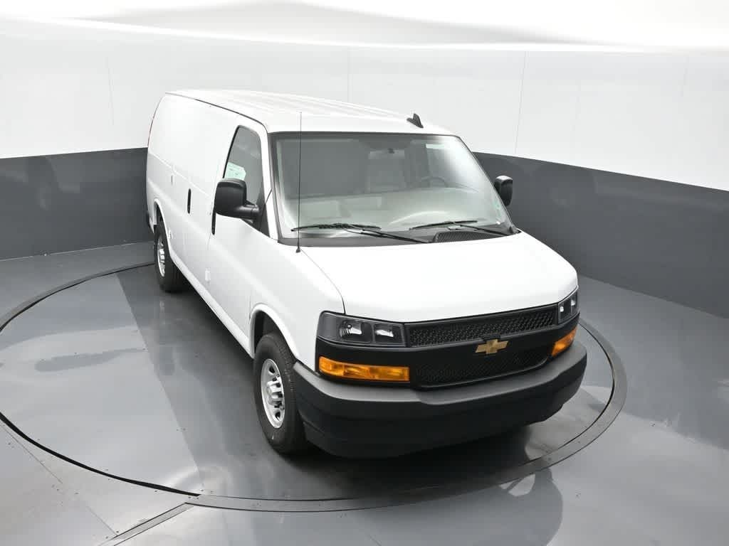 2024 Chevrolet Express Cargo RWD 2500 Regular Wheelbase WT