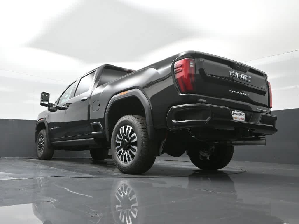 2025 GMC Sierra 2500HD 4WD Crew Cab Standard Bed Denali Ultimate