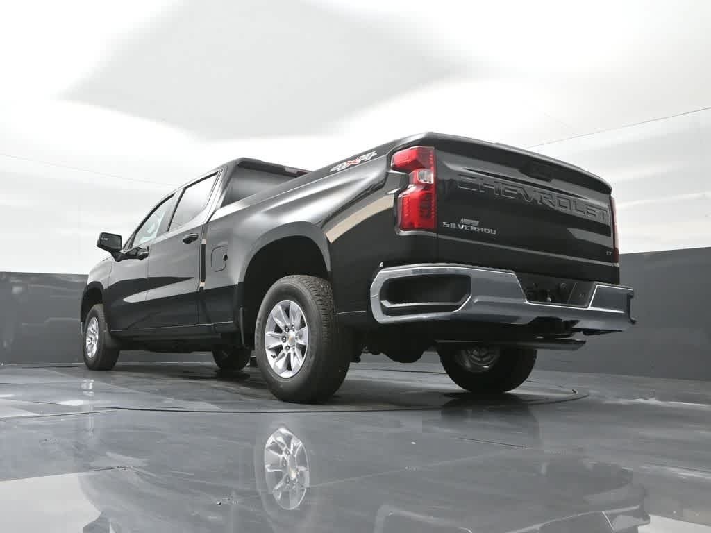 2026 Chevrolet Silverado 1500 4WD Crew Cab Standard Bed LT
