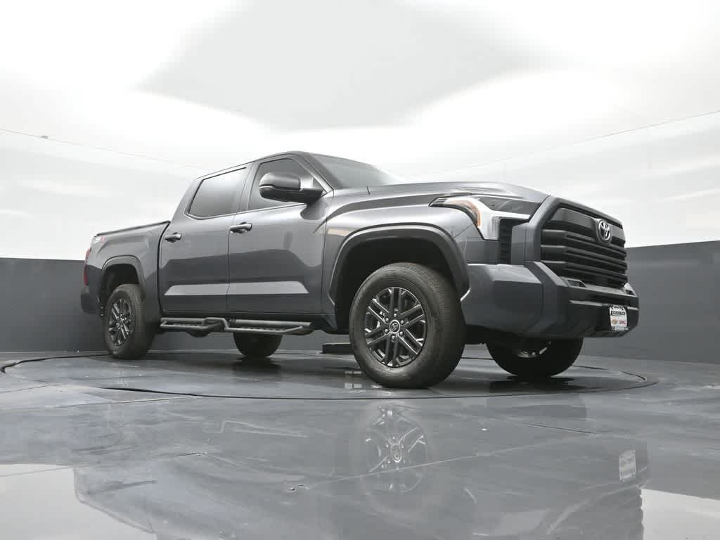 2024 Toyota Tundra SR5 4WD