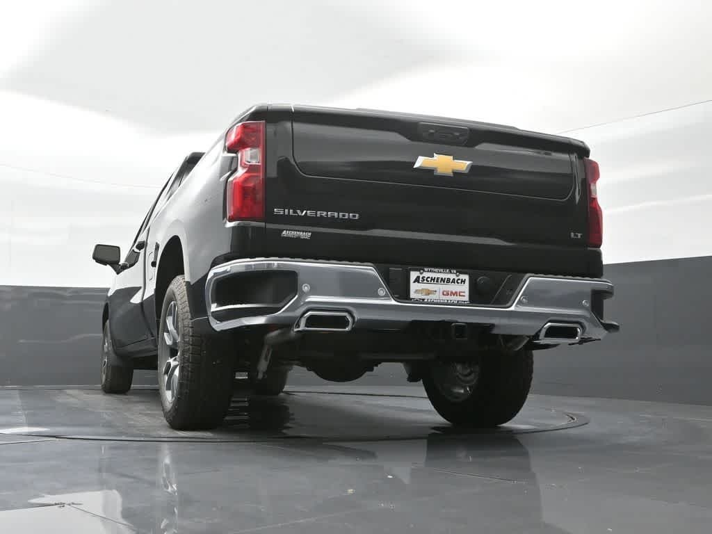 2026 Chevrolet Silverado 1500 4WD Crew Cab Standard Bed LT