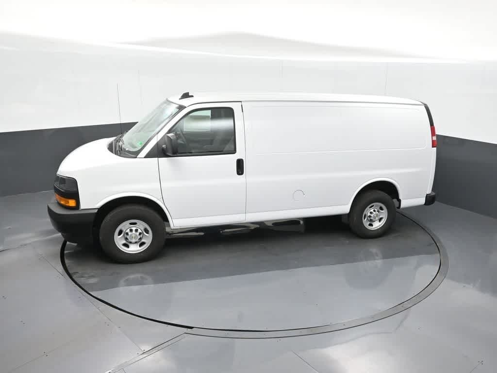 2024 Chevrolet Express Cargo RWD 2500 Regular Wheelbase WT