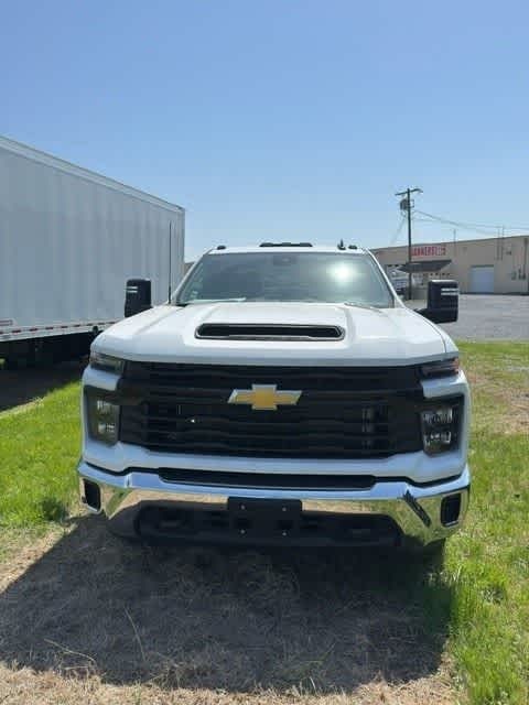 2024 Chevrolet Silverado 2500HD 4WD Crew Cab Long Bed Work Truck