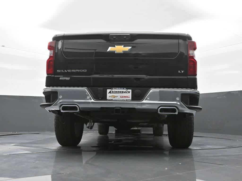 2026 Chevrolet Silverado 1500 4WD Crew Cab Standard Bed LT