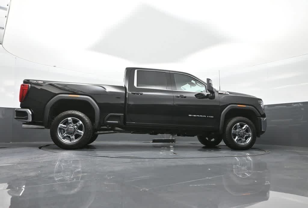 2025 GMC Sierra 2500HD 4WD Crew Cab Standard Bed SLE