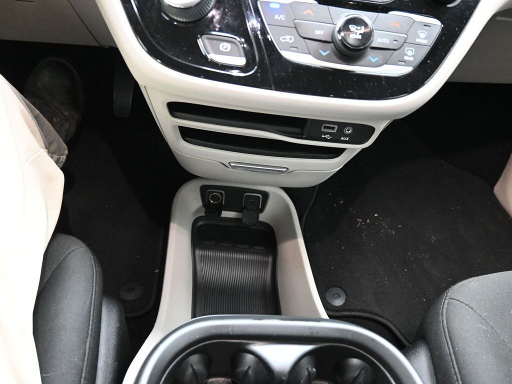 2019 Chrysler Pacifica Touring Plus