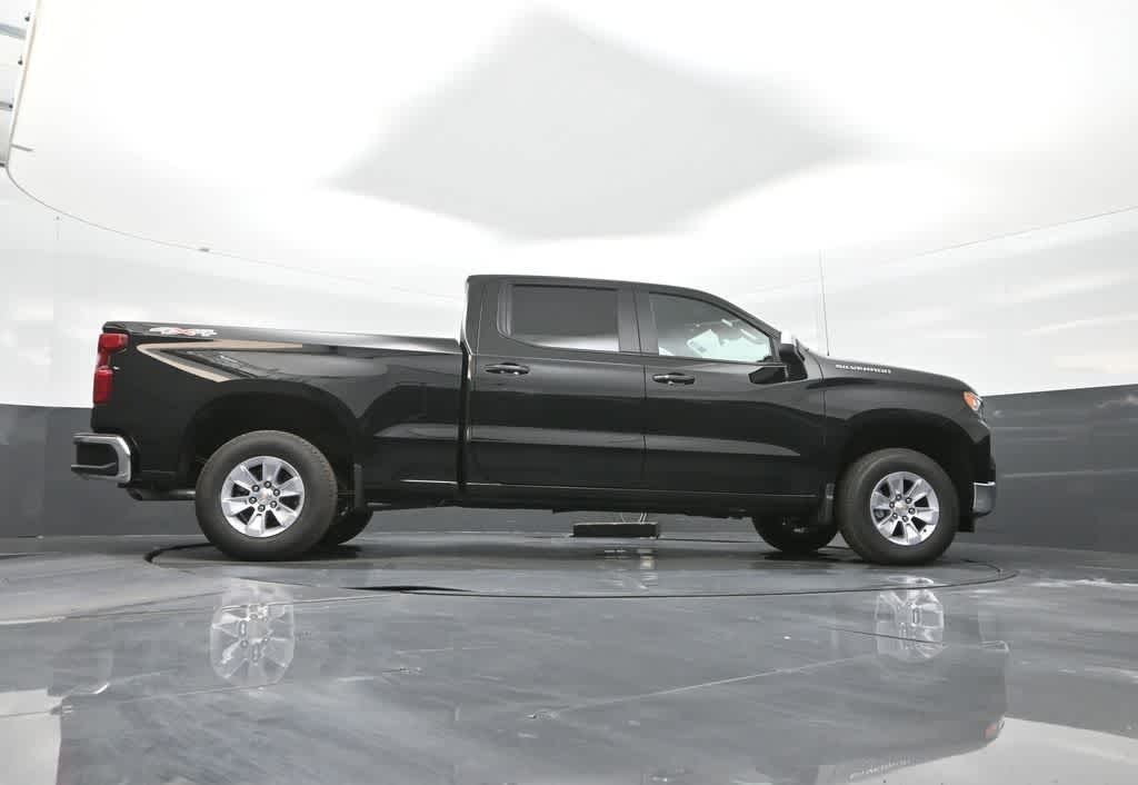 2026 Chevrolet Silverado 1500 4WD Crew Cab Standard Bed LT
