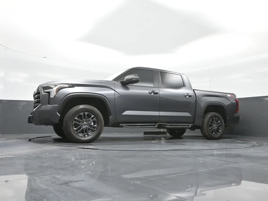 2024 Toyota Tundra SR5 4WD