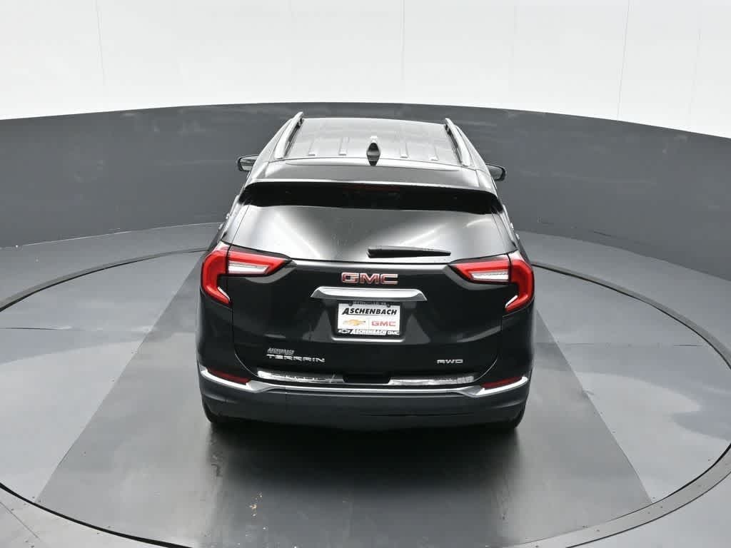 2024 GMC Terrain AWD SLT