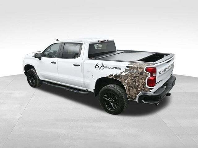 2023 Chevrolet Silverado 1500 4WD Crew Cab Short Bed Custom Trail Boss