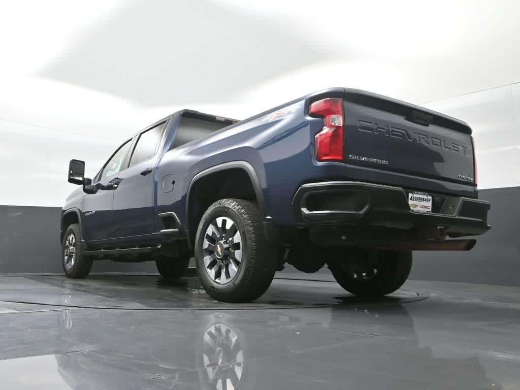 2021 Chevrolet Silverado 2500HD 4WD Crew Cab Standard Bed Custom