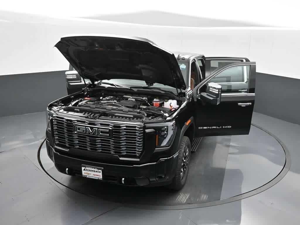 2025 GMC Sierra 2500HD 4WD Crew Cab Standard Bed Denali Ultimate