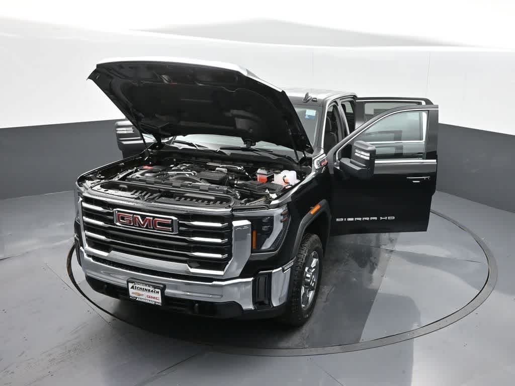 2025 GMC Sierra 2500HD 4WD Crew Cab Standard Bed SLE