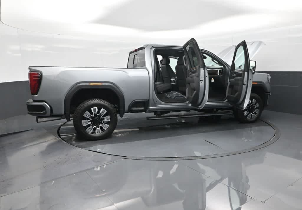2025 GMC Sierra 2500HD 4WD Crew Cab Standard Bed Denali