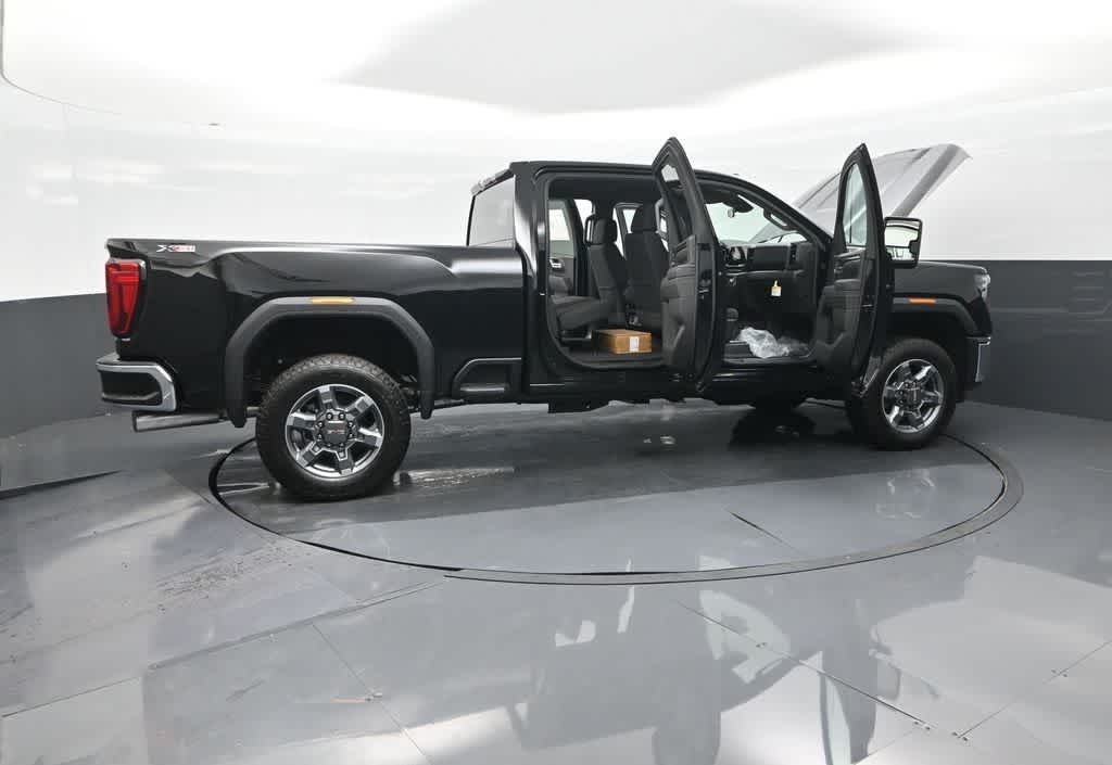 2025 GMC Sierra 2500HD 4WD Crew Cab Standard Bed SLE