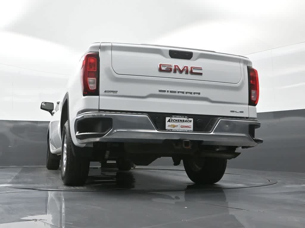 2023 GMC Sierra 1500 4WD Crew Cab Short Box SLE