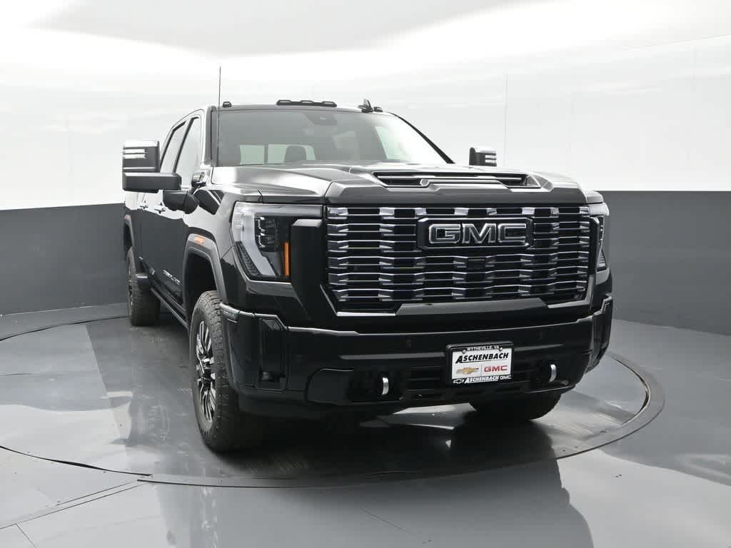 2025 GMC Sierra 2500HD 4WD Crew Cab Standard Bed Denali Ultimate