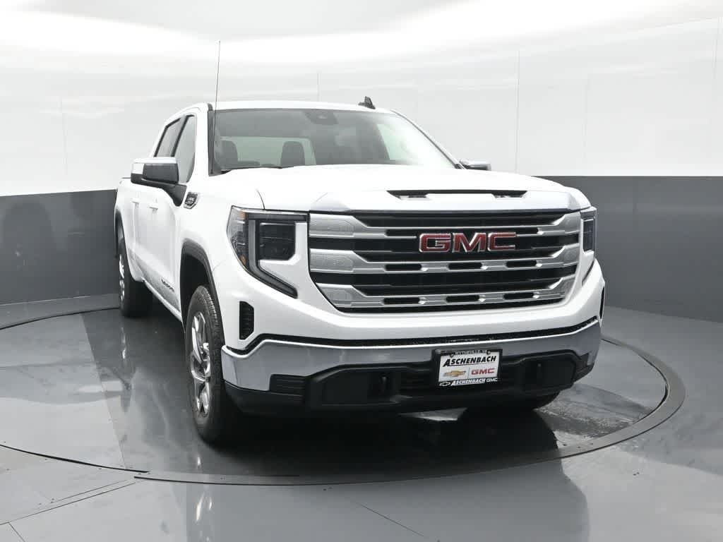 2025 GMC Sierra 1500 4WD Crew Cab Standard Box SLE