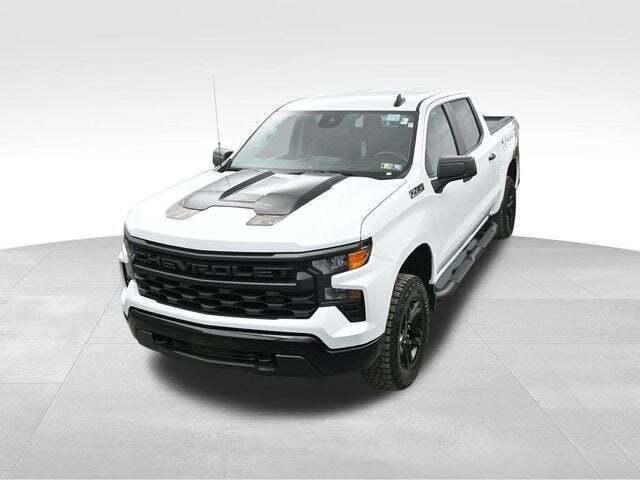 2023 Chevrolet Silverado 1500 4WD Crew Cab Short Bed Custom Trail Boss