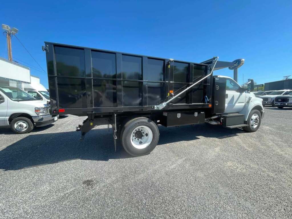 2024 Ford F-650 Diesel 