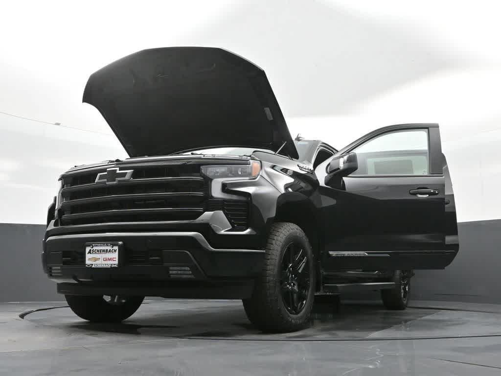 2025 Chevrolet Silverado 1500 4WD Crew Cab Standard Bed High Country