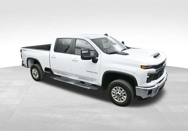 2024 Chevrolet Silverado 2500HD 4WD Crew Cab Standard Bed LT