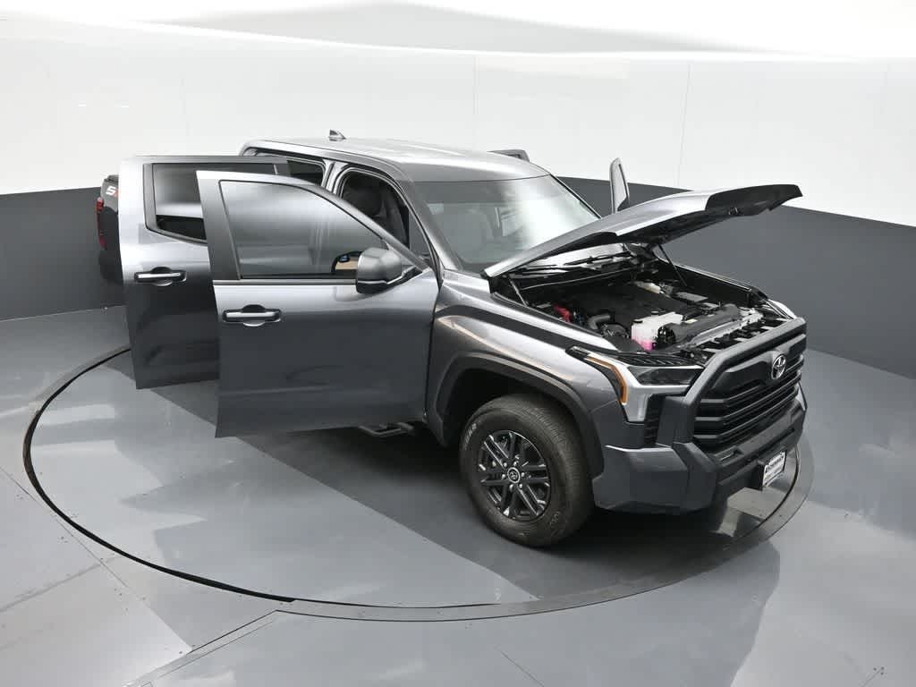 2024 Toyota Tundra SR5 4WD
