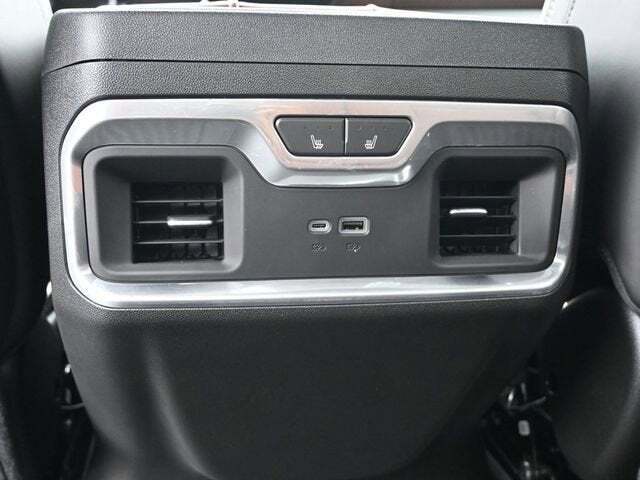 2025 GMC Sierra 2500HD 4WD Crew Cab Standard Bed Denali Ultimate