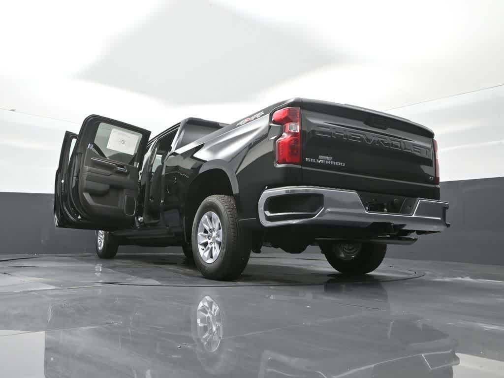 2026 Chevrolet Silverado 1500 4WD Crew Cab Standard Bed LT