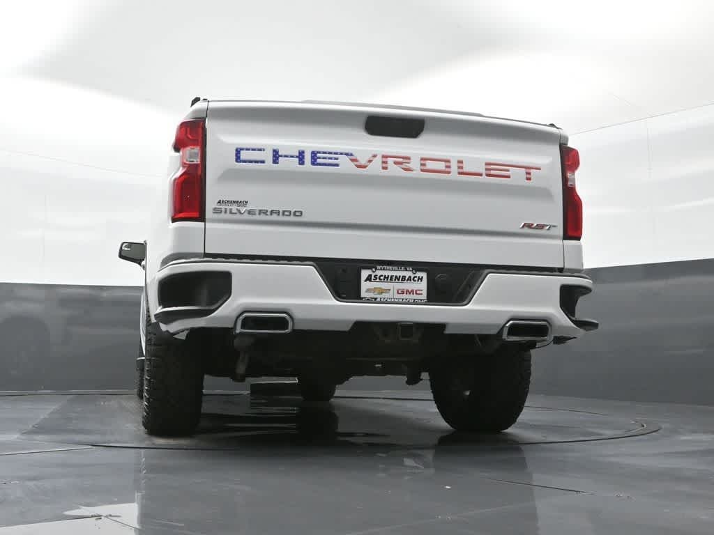 2020 Chevrolet Silverado 1500 4WD Crew Cab Short Bed RST