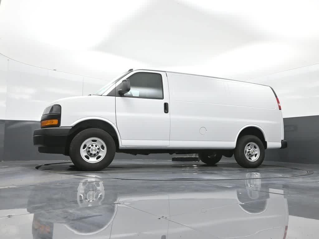 2024 Chevrolet Express Cargo RWD 2500 Regular Wheelbase WT