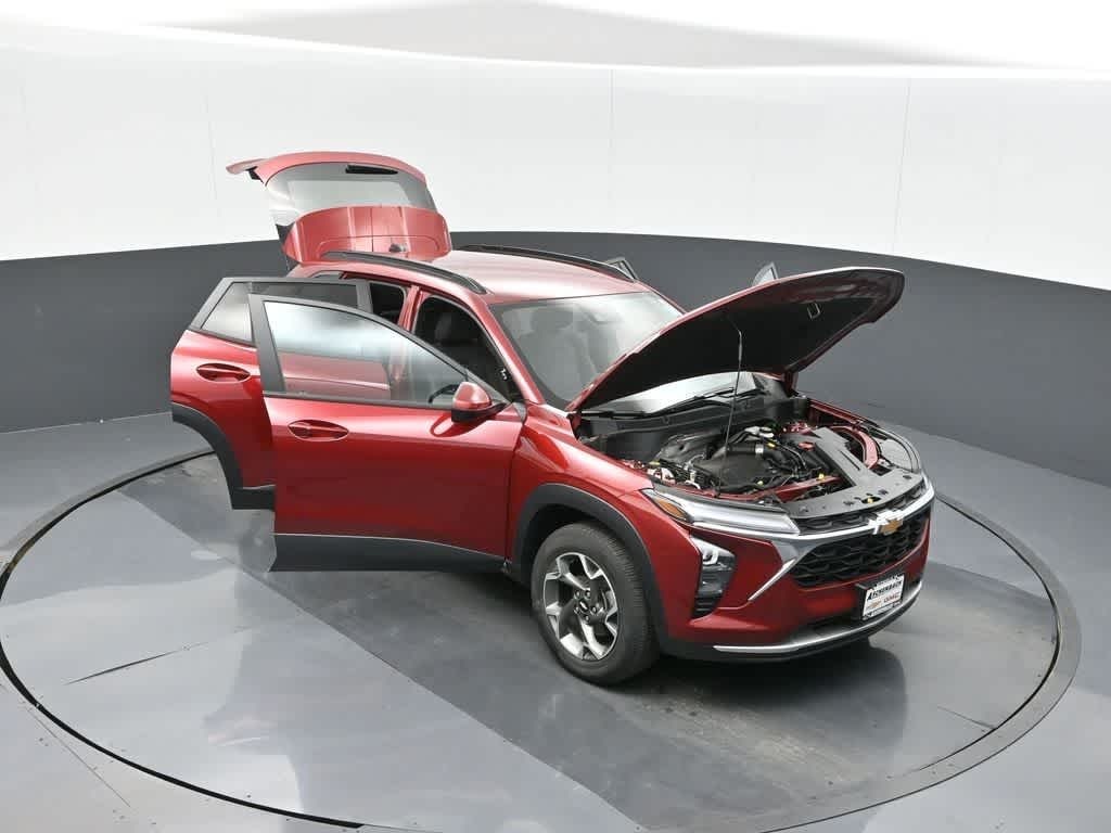 2024 Chevrolet Trax FWD LT
