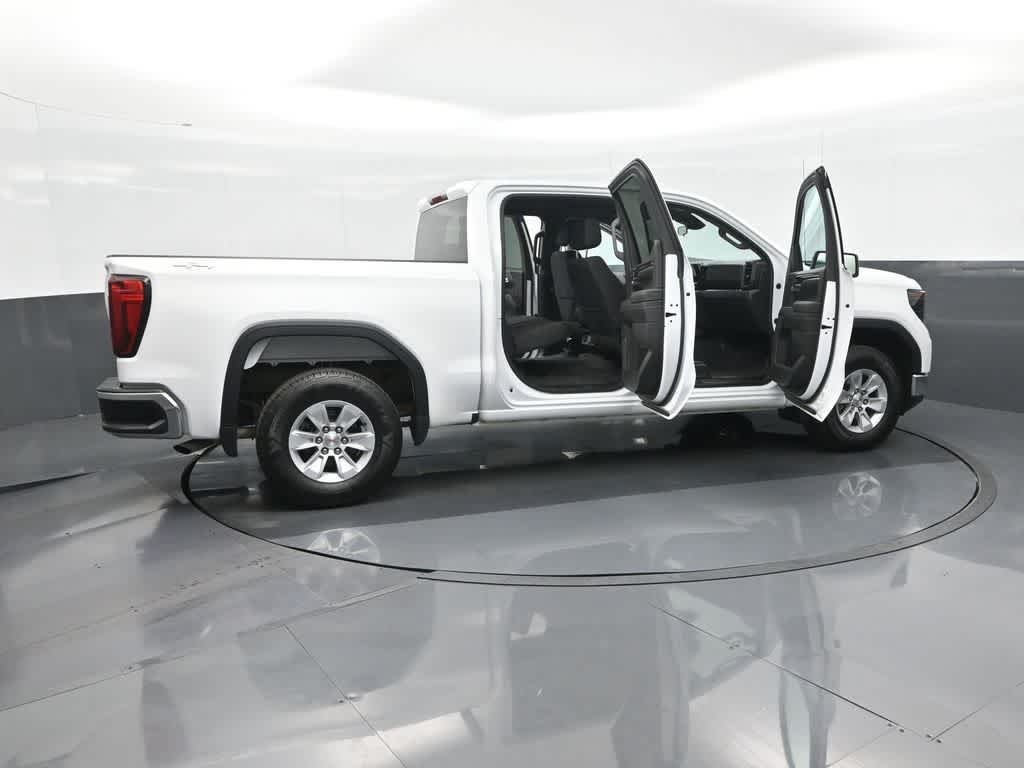2023 GMC Sierra 1500 4WD Crew Cab Short Box SLE