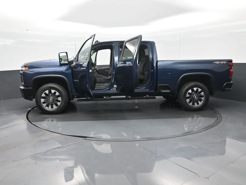 2021 Chevrolet Silverado 2500HD 4WD Crew Cab Standard Bed Custom