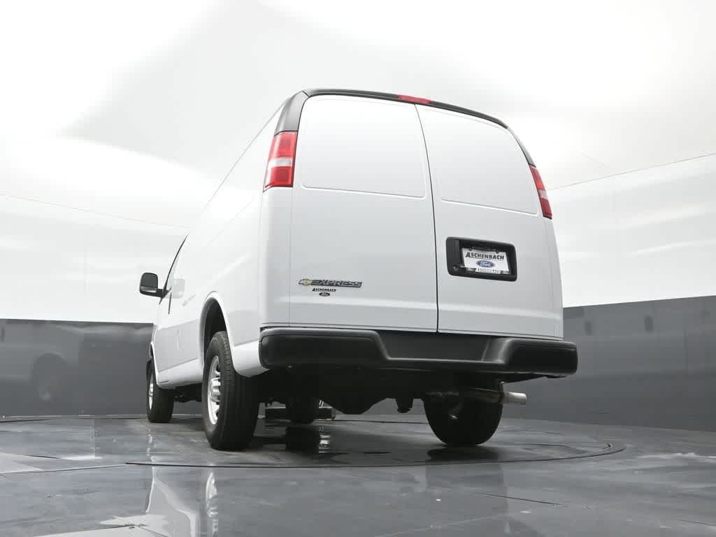 2024 Chevrolet Express Cargo RWD 2500 Regular Wheelbase WT