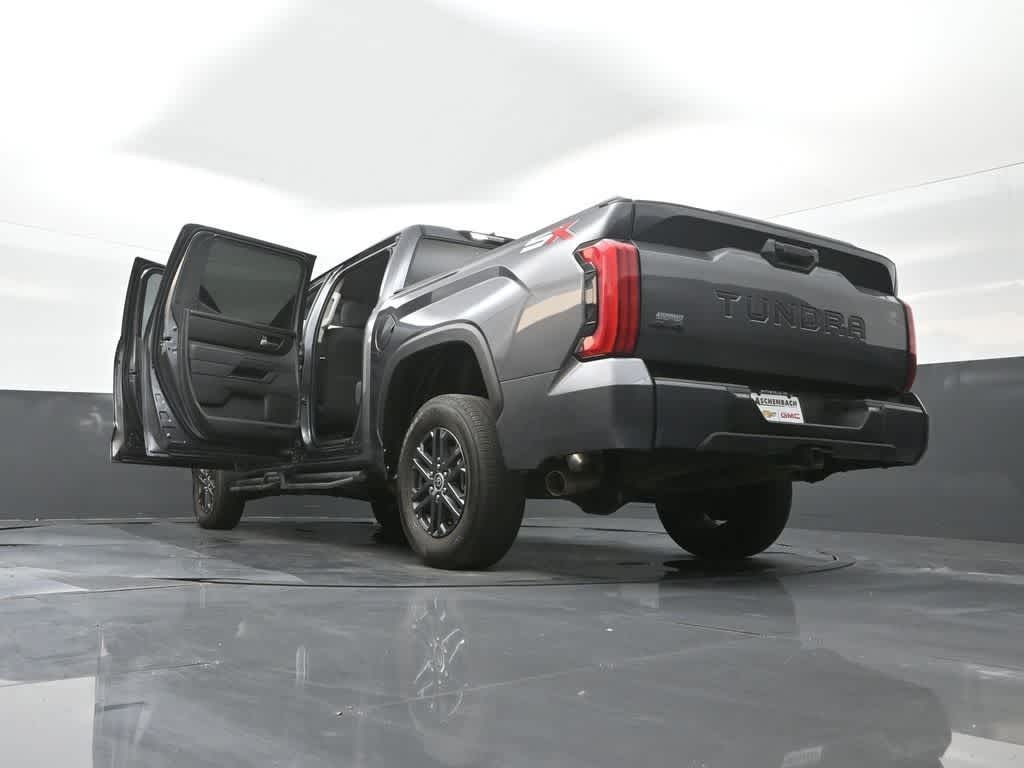 2024 Toyota Tundra SR5 4WD