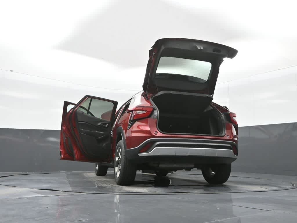 2024 Chevrolet Trax FWD LT