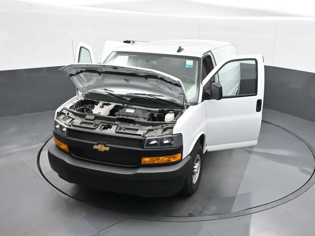 2024 Chevrolet Express Cargo RWD 2500 Regular Wheelbase WT