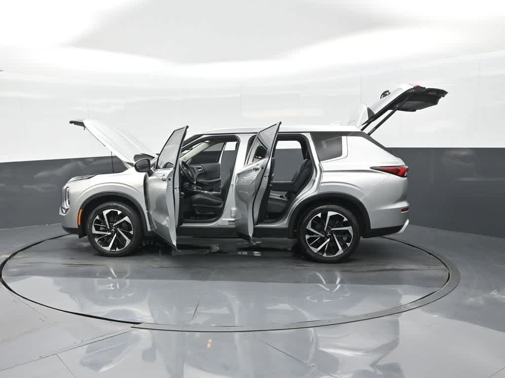 2023 Mitsubishi Outlander SE 2.5 2WD