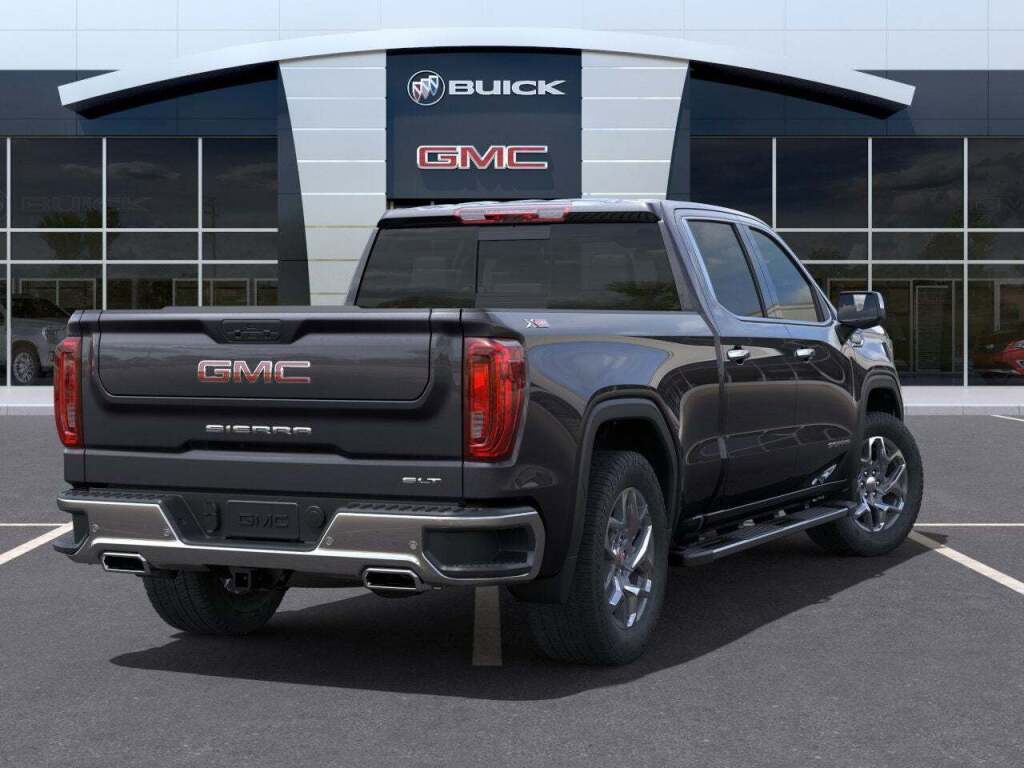 2025 GMC Sierra 1500 4WD Crew Cab Standard Box SLT
