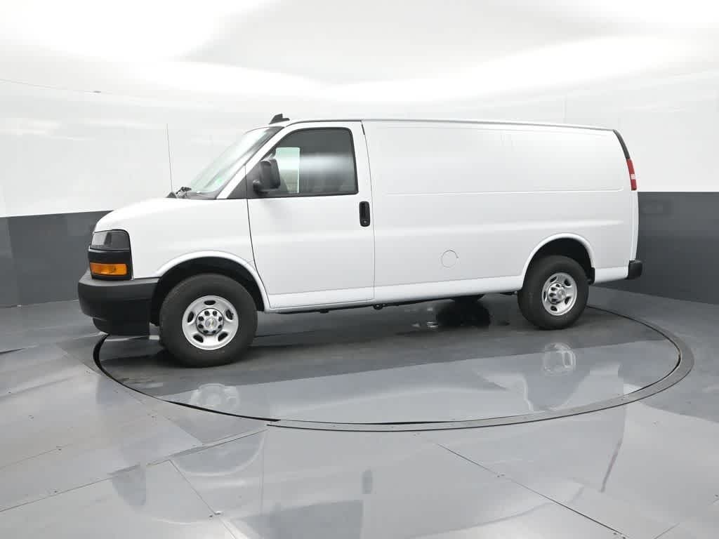 2024 Chevrolet Express Cargo RWD 2500 Regular Wheelbase WT