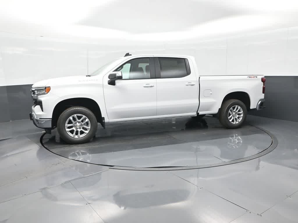 2026 Chevrolet Silverado 1500 4WD Crew Cab Standard Bed LT
